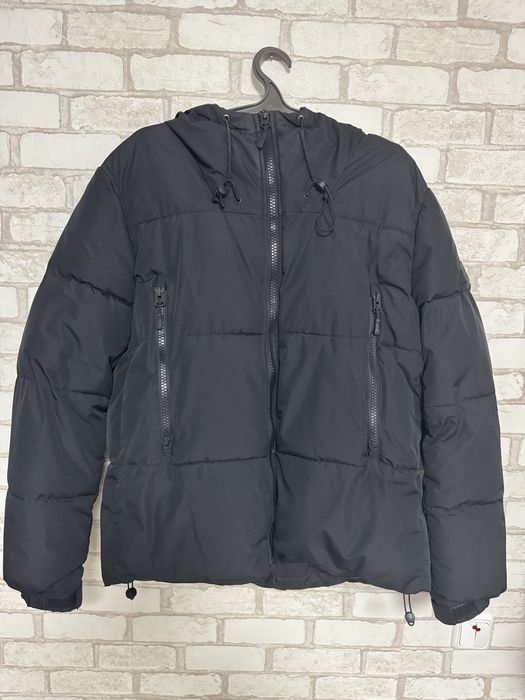 Продам Пуховик Zara