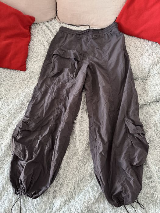 Сірі штани карго CROPP