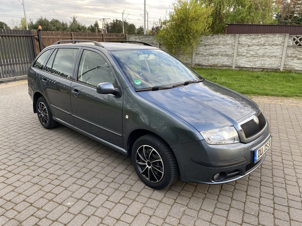 Skoda Fabia 1.4 MPI Lift Super Stan Mint Klimatyzacja Czujniki !