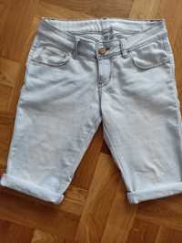 Krótkie spodenki S 36 podwijane jeansowe szorty damskie