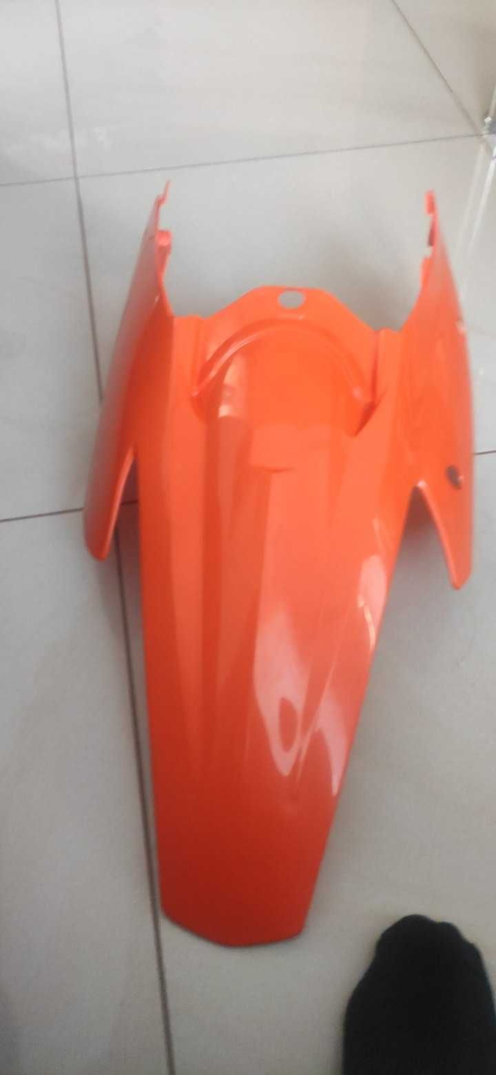 Błotnik tylny KTM 200