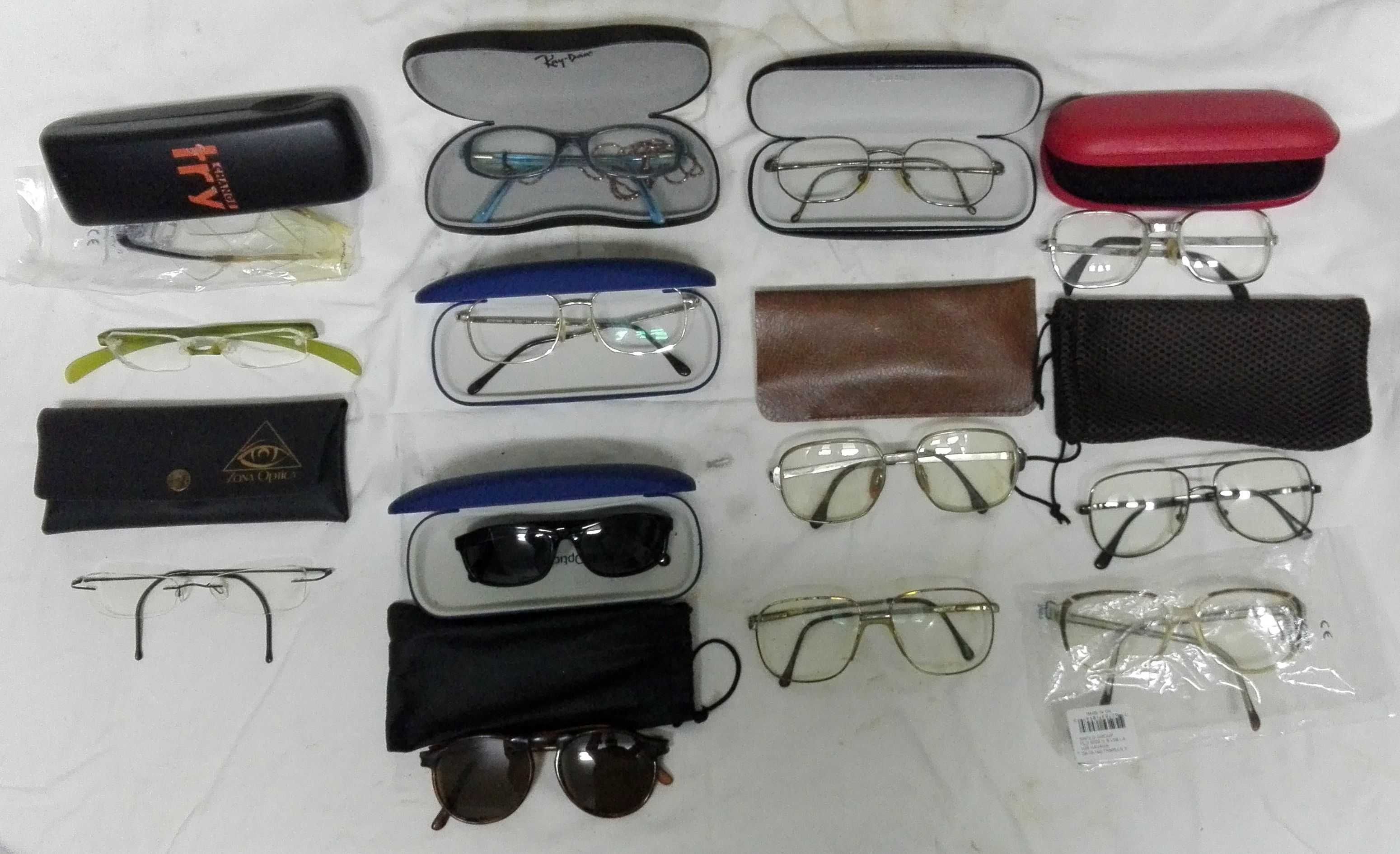 Armações de óculos usados