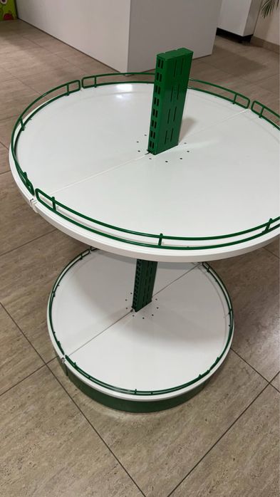 Торговые стеллажи и полки