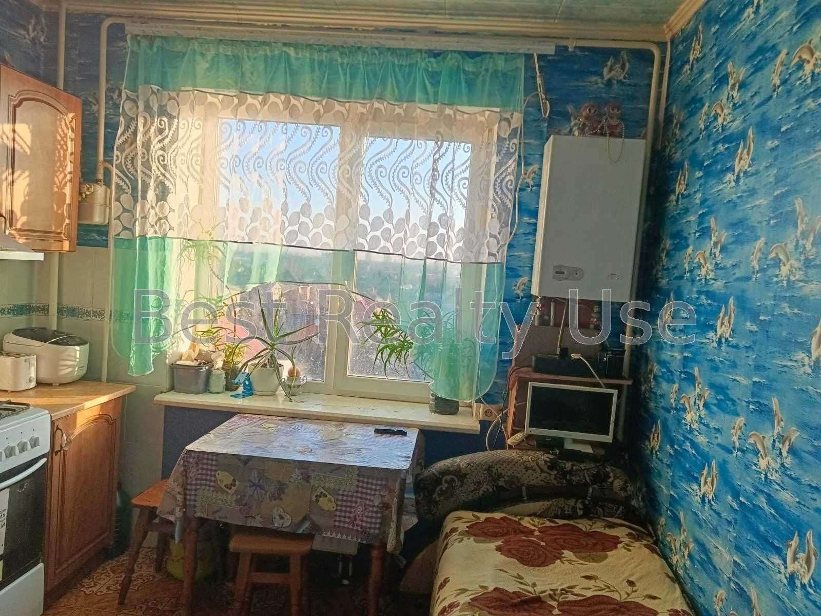 Продам 1к Софіївський п-к 15 Петропавлівська Борщагівка