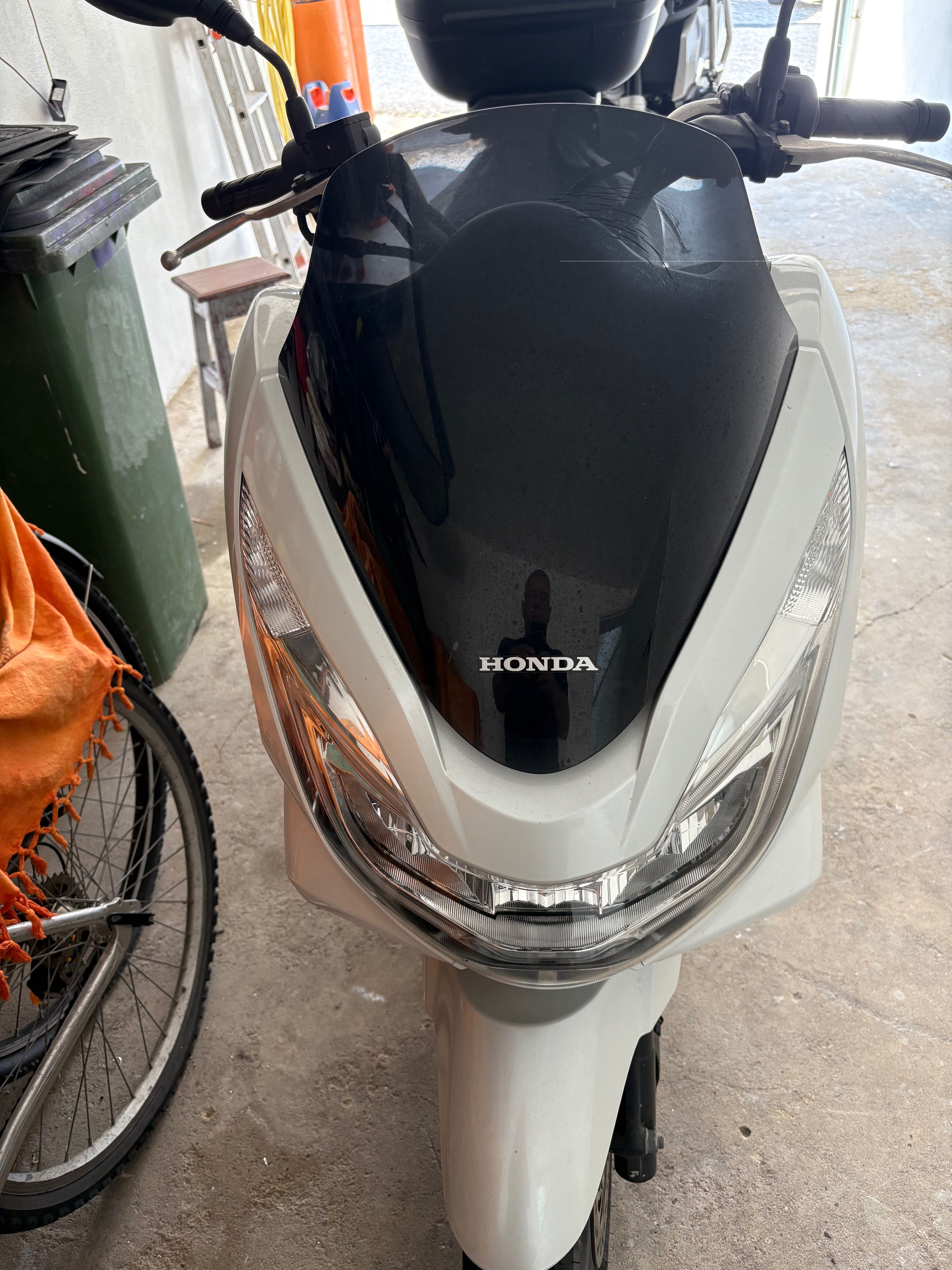 HONDA PCX 150 Excelente