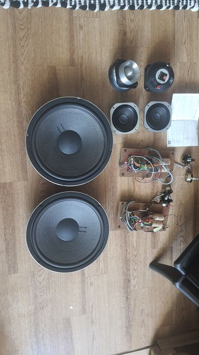 Продам JBL L65 Jubal