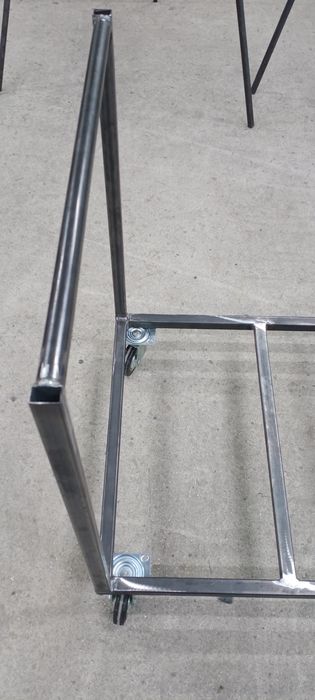 Wózek transportowy ręczny