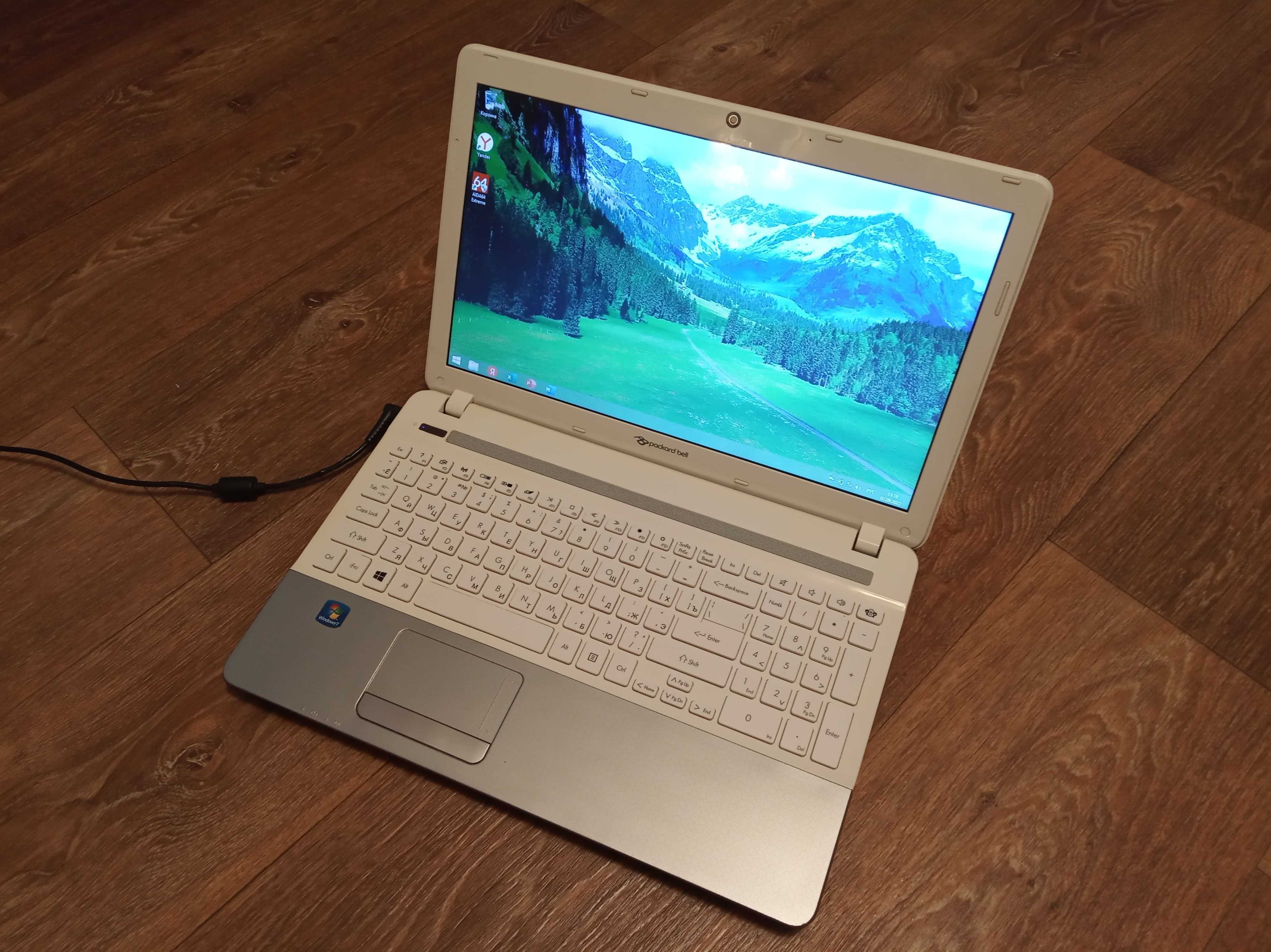 Ноутбук Packard Bell 10000р.