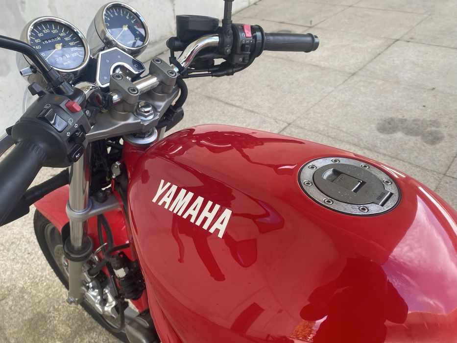 Yamaha XJ 600 N Estado de Colecção