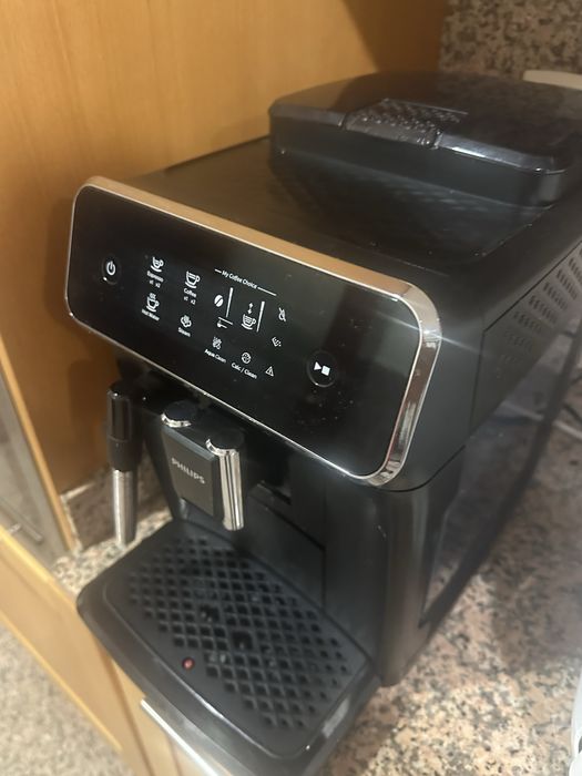 Maquina de café automática Philips 2200