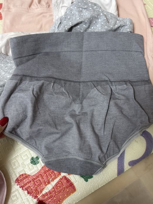Білизна (бюсгалтери, майка та трусики) для годування