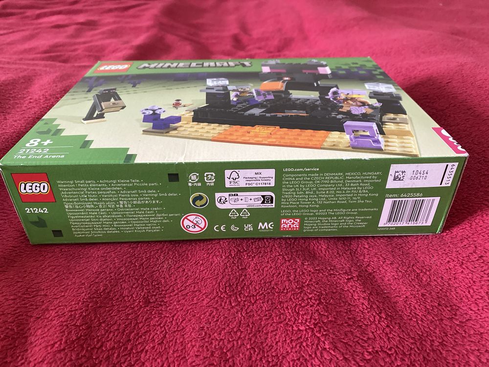 LEGO Minecraft 8+ 21242