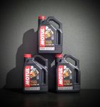 Promoção* Óleo Motul 7100 10w40 4l mota