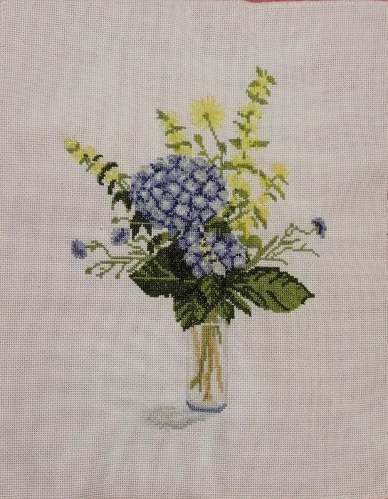 Вишита картина "Чарівні гортензії"