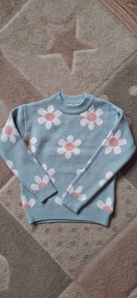 Sweter sweterek dla dziewczynki w kwiatki C&A rozm. 128