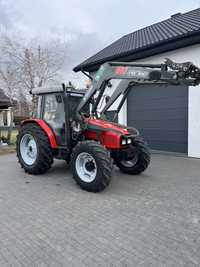 Massey Ferguson 4345 z ładowaczem Mailleux