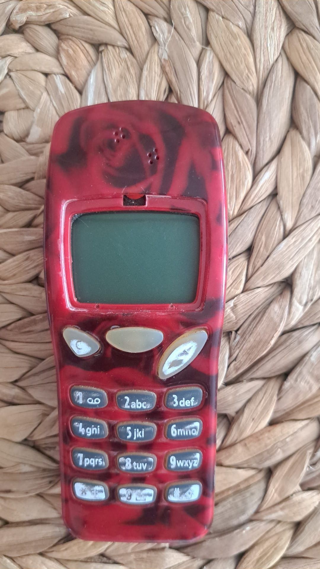 Kolekcja Nokia 3210 uszkodzona