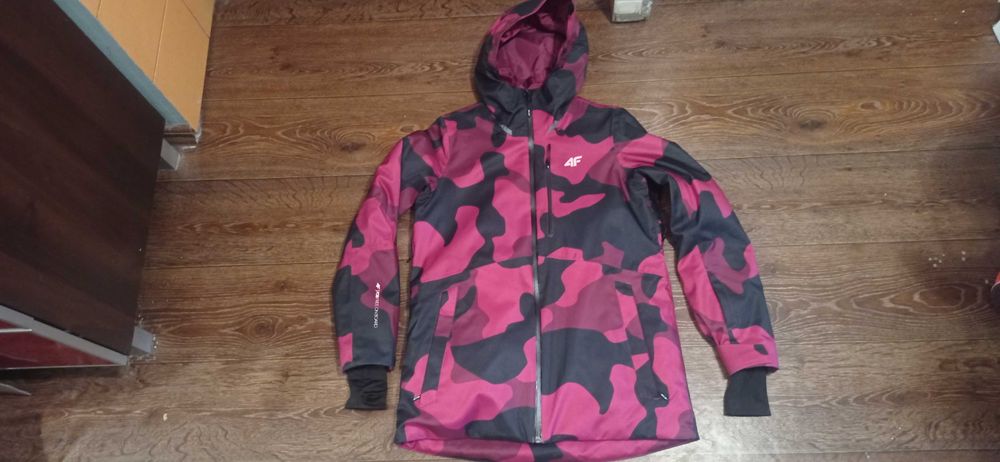 Kurtka snowboardowa narciarska 4F S ( M ? damska zimowa membrana 10000
