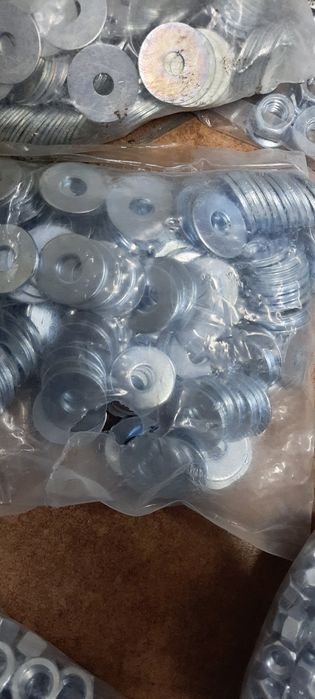 Nakrętka podkładki śruby M10 M12 ok. 70kg