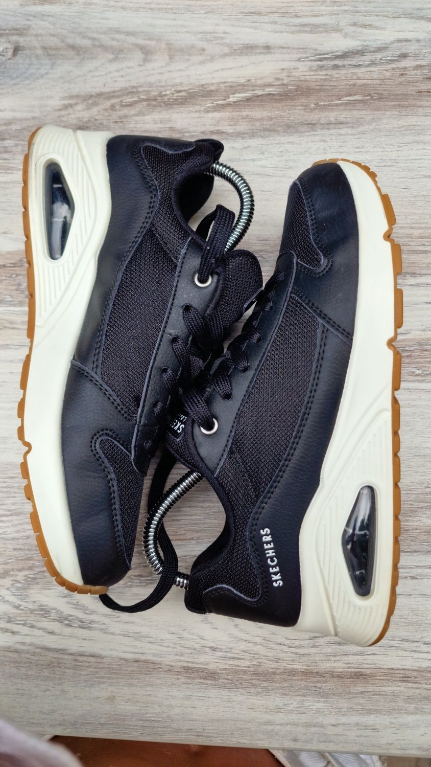 Жіночі Снікерcи Skechers Розмір 39