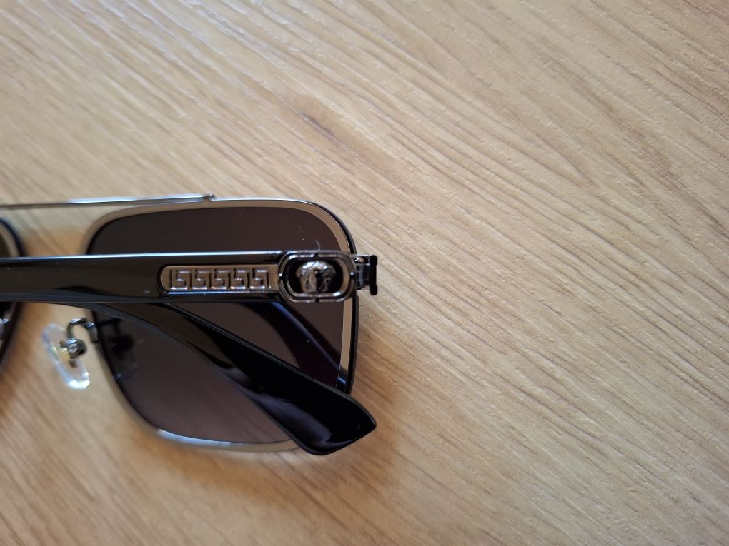 Męskie okulary przeciwsłoneczne Versace
