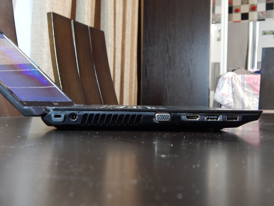 Ноутбук Lenovo B575