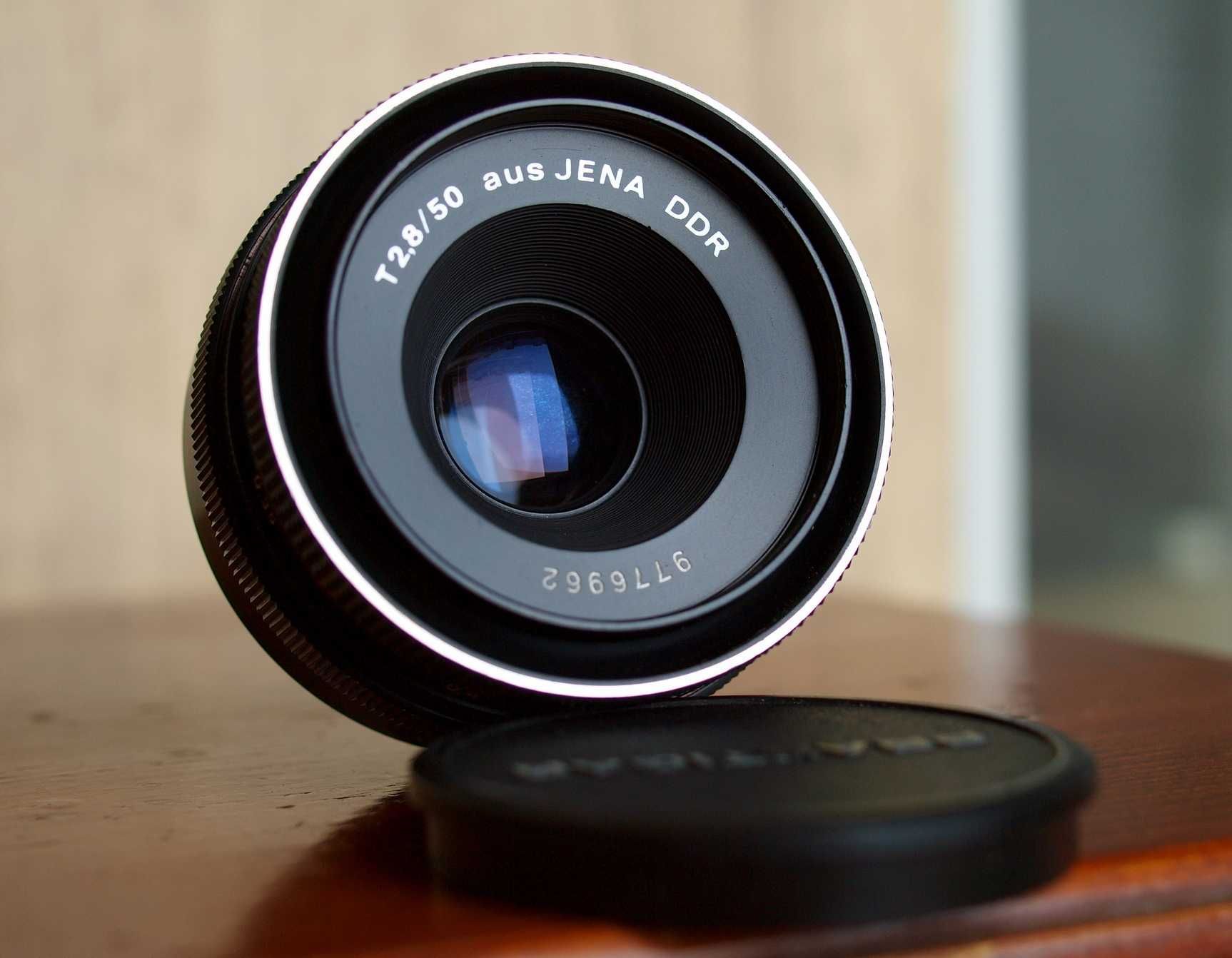 Продам Carl Zeiss Jena DDR Tessar 2.8/50 М42