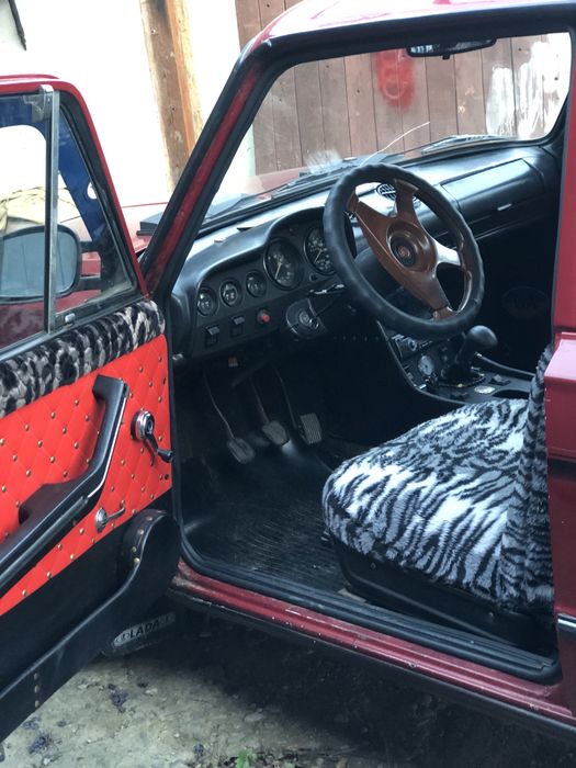 Автомобіль ВАЗЗ 2106