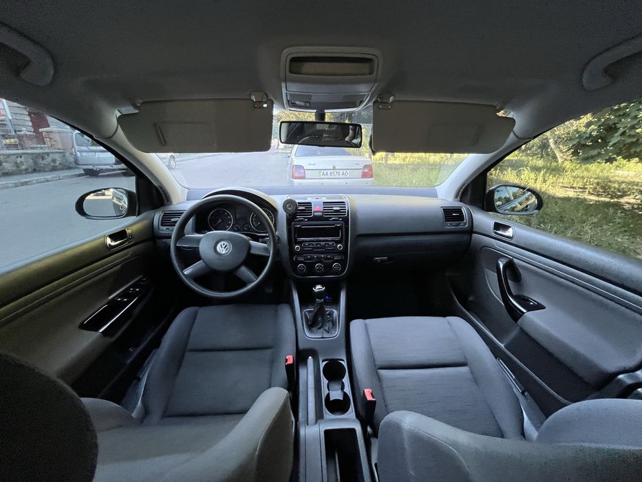 Golf 5 2005 р. 1,6 бензин