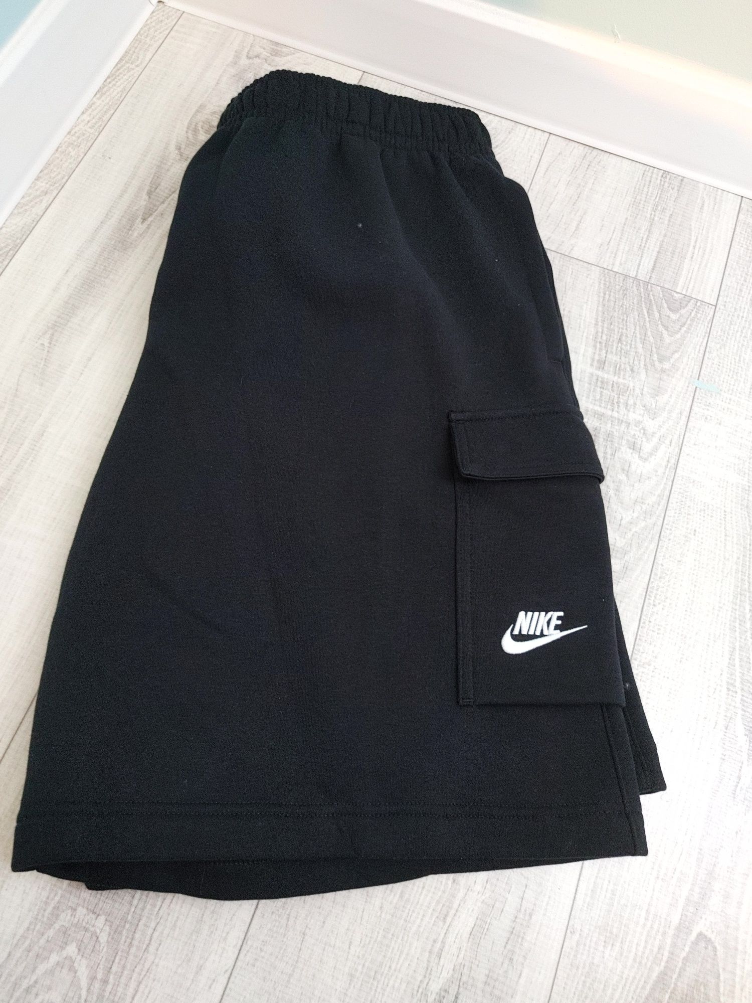 Szorty NIKE Sportswear Club Nowe rozmiar L SPRAWDŹ