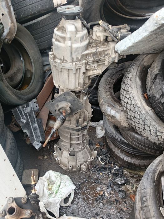 Продам коробку з роздаткою на джип Богдан Дизельний.