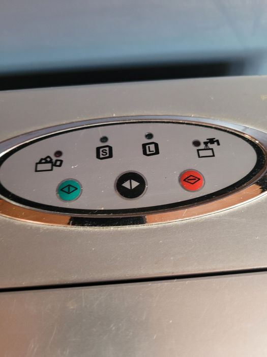 Kostkarka kostki lodu lody