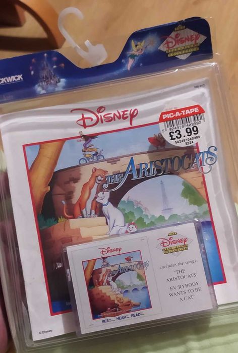 Disney Aristocats 1987 kaseta książeczka bajka
