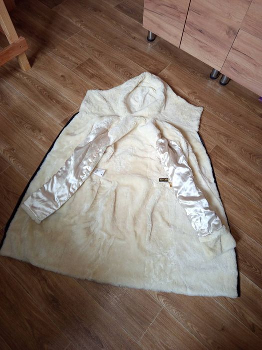 Продам жіноче зимове шкіряне пальто розмір s