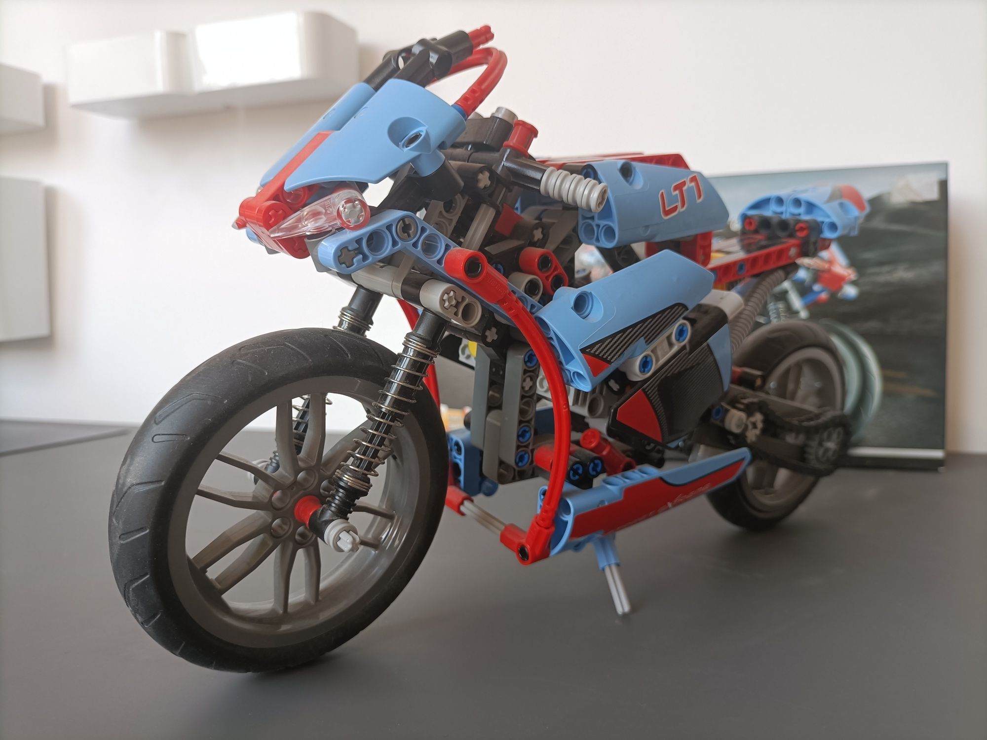 LEGO TECHNIC 42036 Motocykl