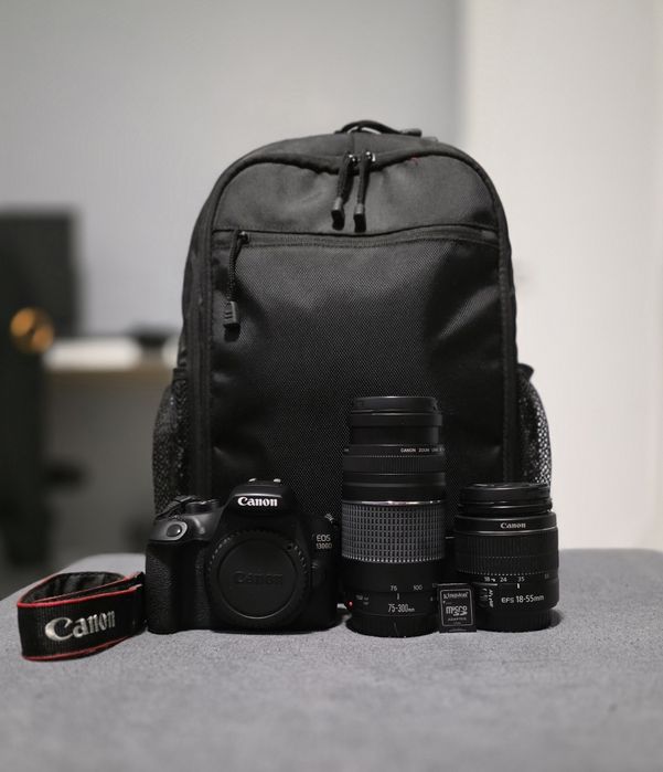 Kit Máquina Fotográfica CANON EOS 1300D