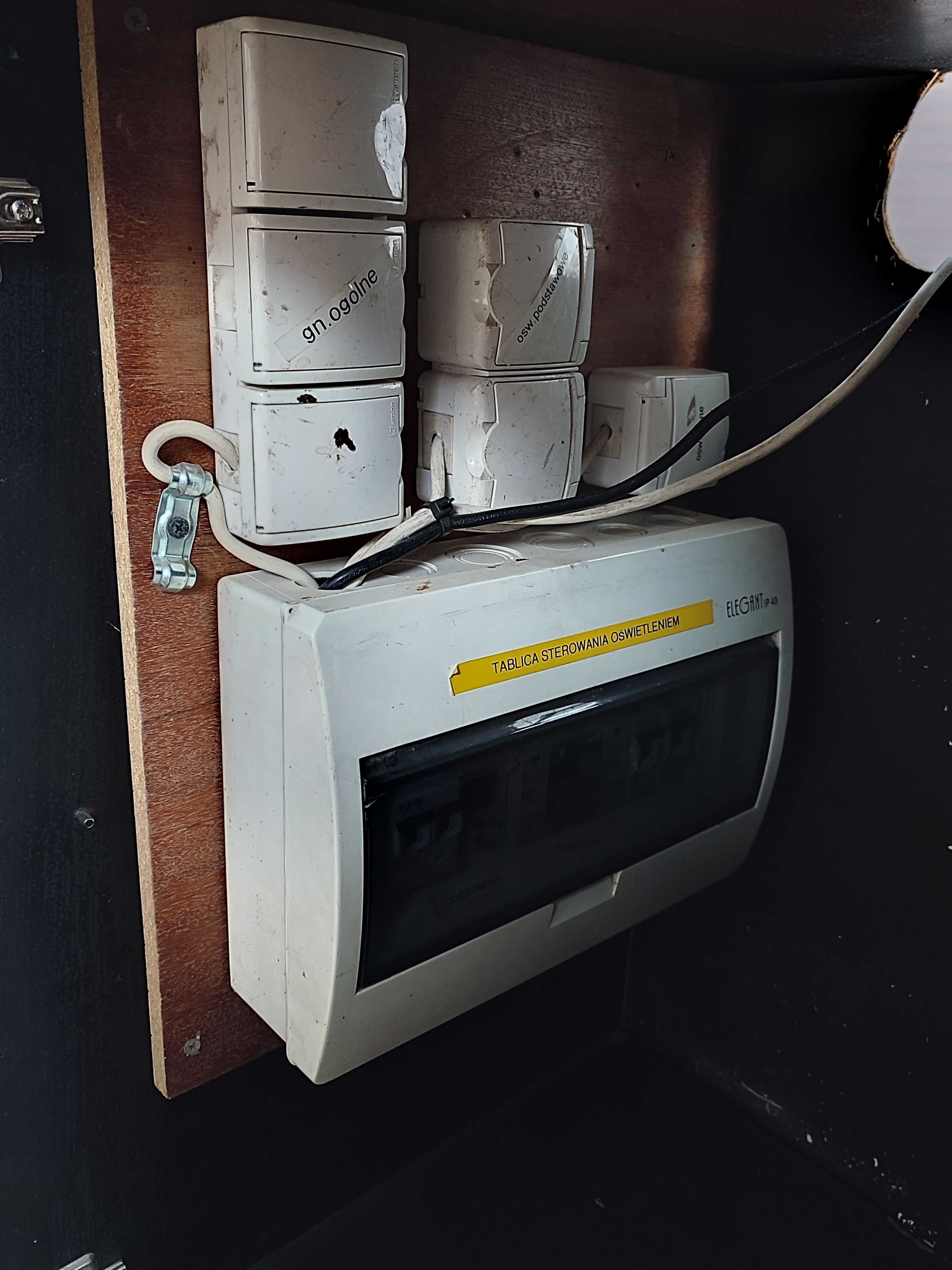 Akwarium 200L + Ffiltr Zewnetrzny 1150l/h + Szafka