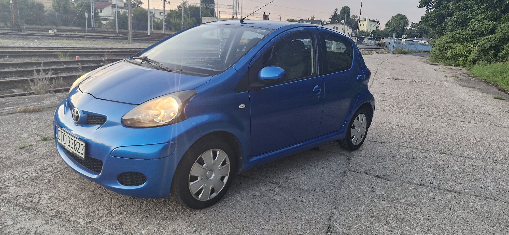 Sprzedam toyote aygo 2011 rok elektryka klima  opłaty