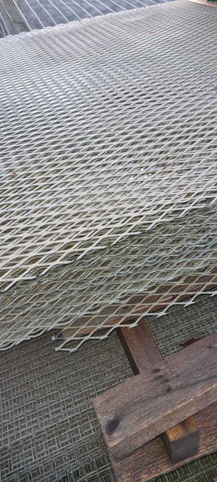 Siatka cięto-ciągniona ocynk ogrodzenie fasada balustrada sufit 40x20