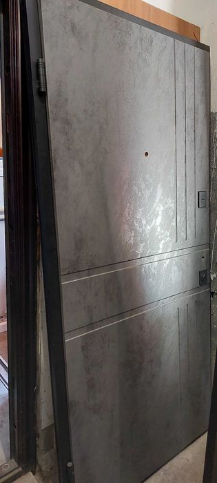 Вхідні вуличні двері в дім входные металлические двери уличные в дом.!