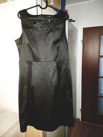 Sukienka czarna r 44