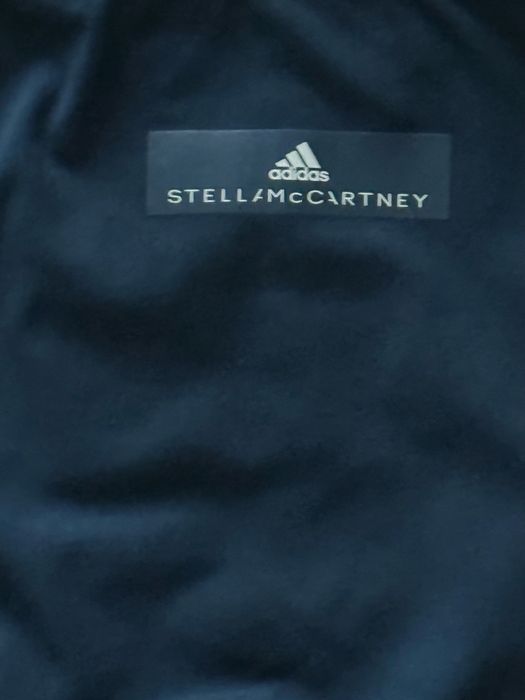 Майка та легінси колекції adidas by Stella McCartney