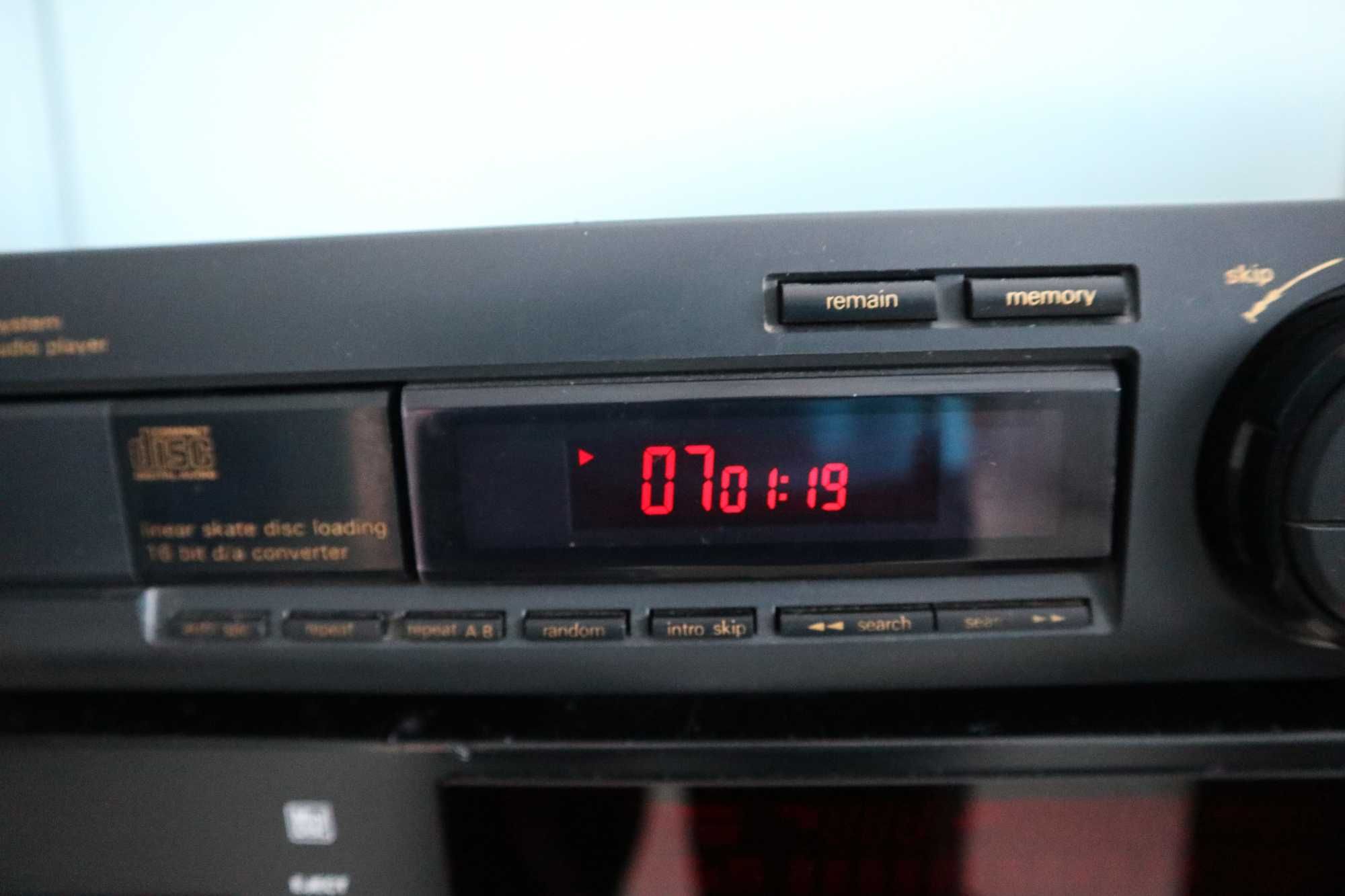 CD проигрыватель  Siemens RA 300 G4   DENON DCM-270