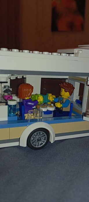 Конструктор LEGO City Канікули в будинку