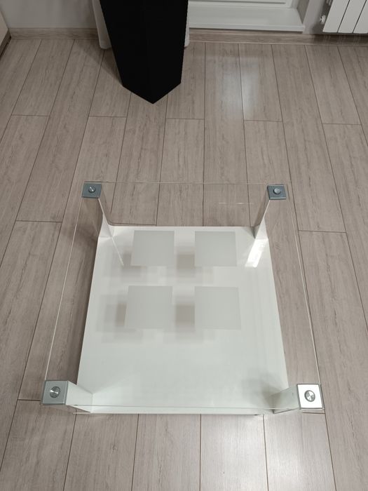 Stolik stan jak nowy