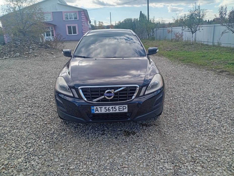 Авто Вольво хс60