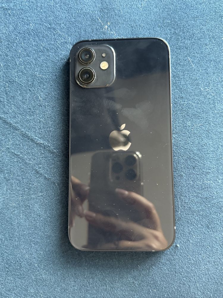 Iphon 12 128 GB + dodatki POLECAM