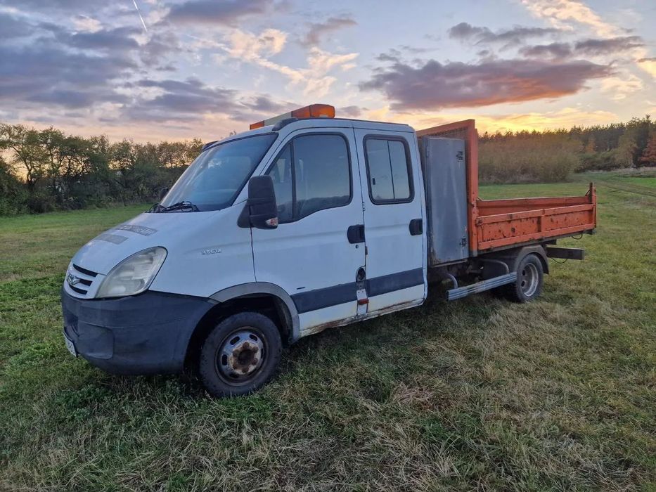 Iveco 35C12 samochód ciężarowy wywrotka  IVECO 35C12 samochód ciężarowy doka brygadówka wywrotka kiper