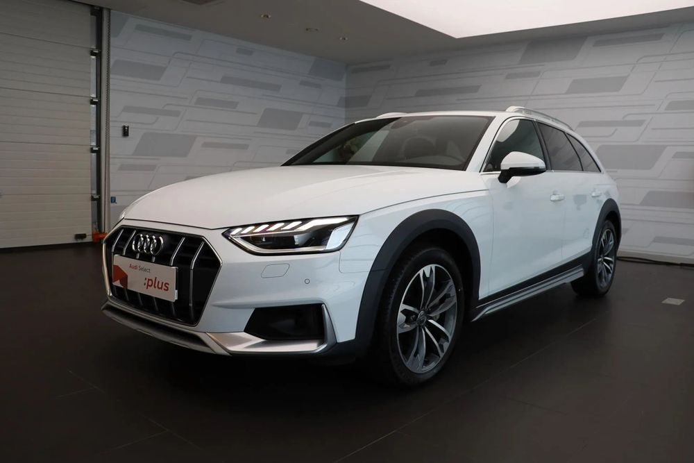 Audi A4 Allroad | LED | Panorama | Ambiente | CarPlay | Komfortowy kluczyk | FVAT23% |