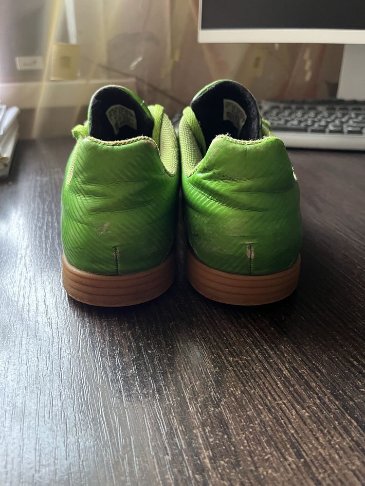 Оригинальные футбольные бутсы, футзалки, сороконожки adidas nike dril